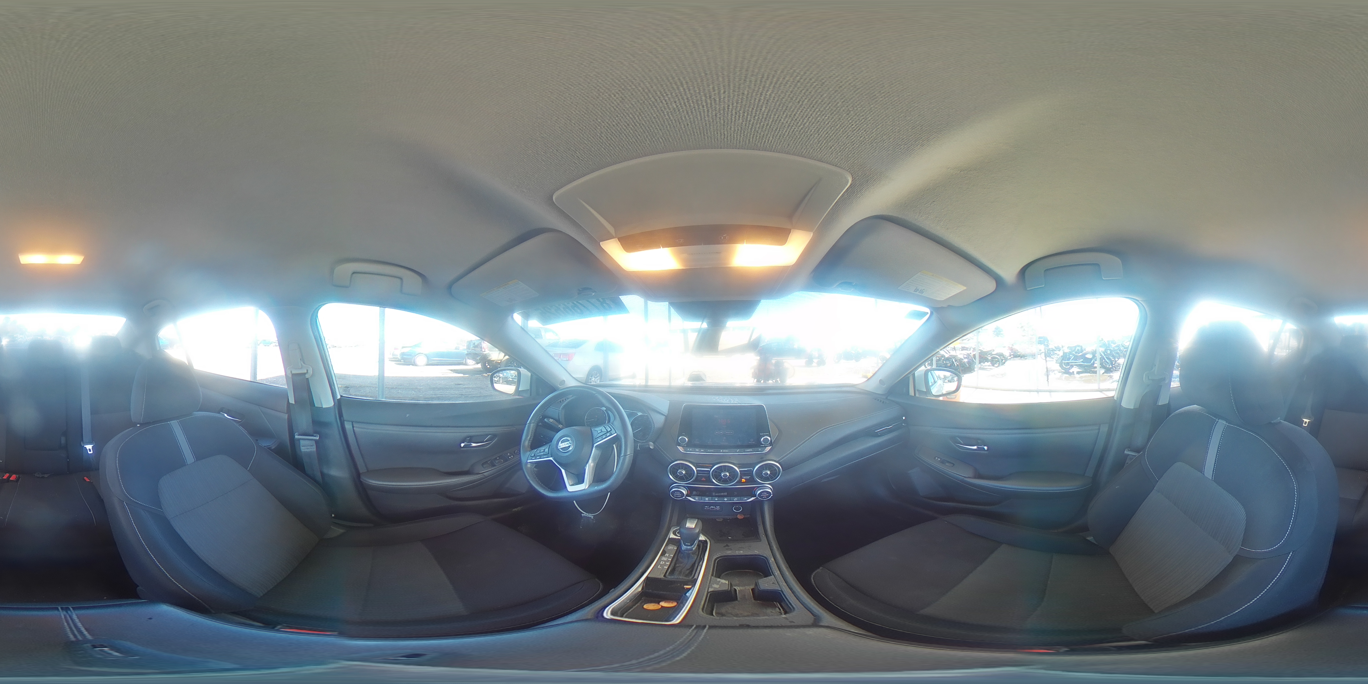 2020 Nissan Sentra - Image 13