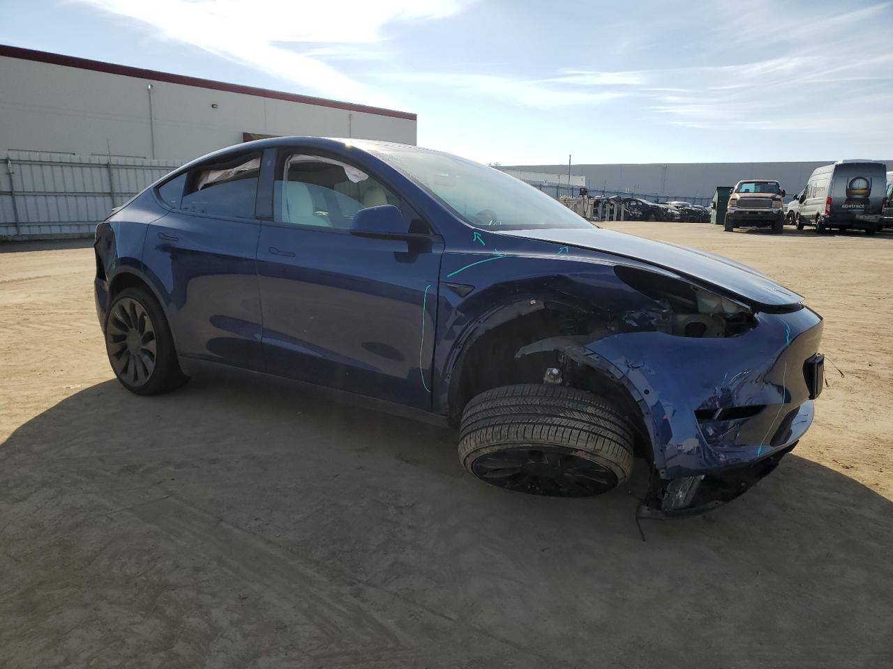 VIN 5YJYGDEF8MF215815 2021 TESLA MODEL Y no.4