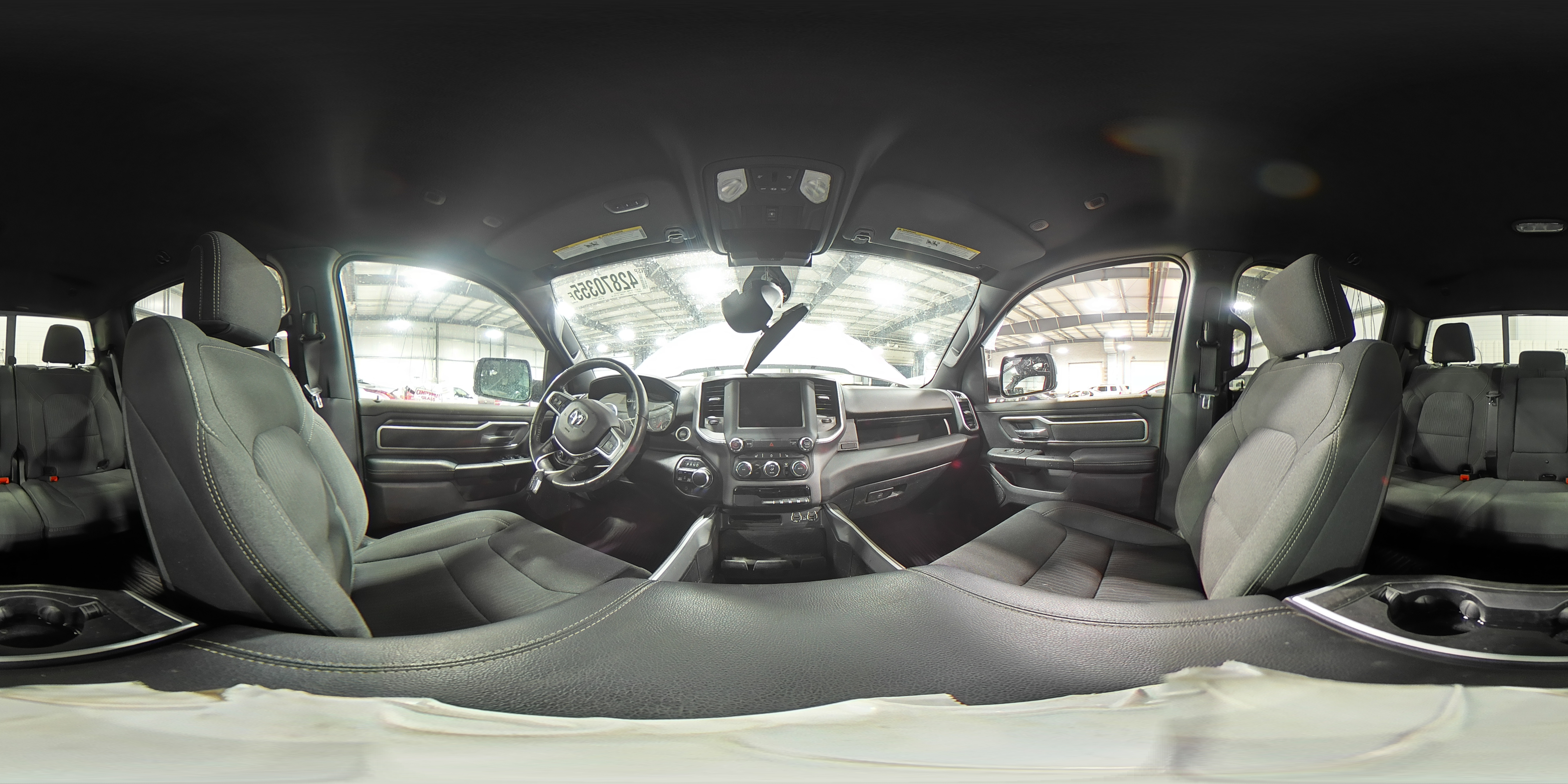2020 RAM 1500 - Image 14