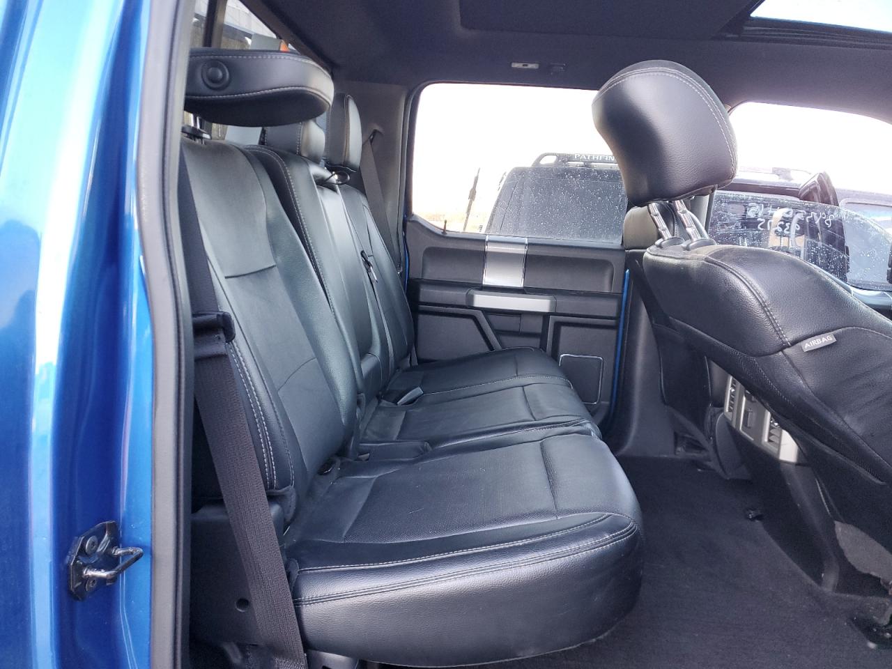 2015 Ford F-150 - Image 10