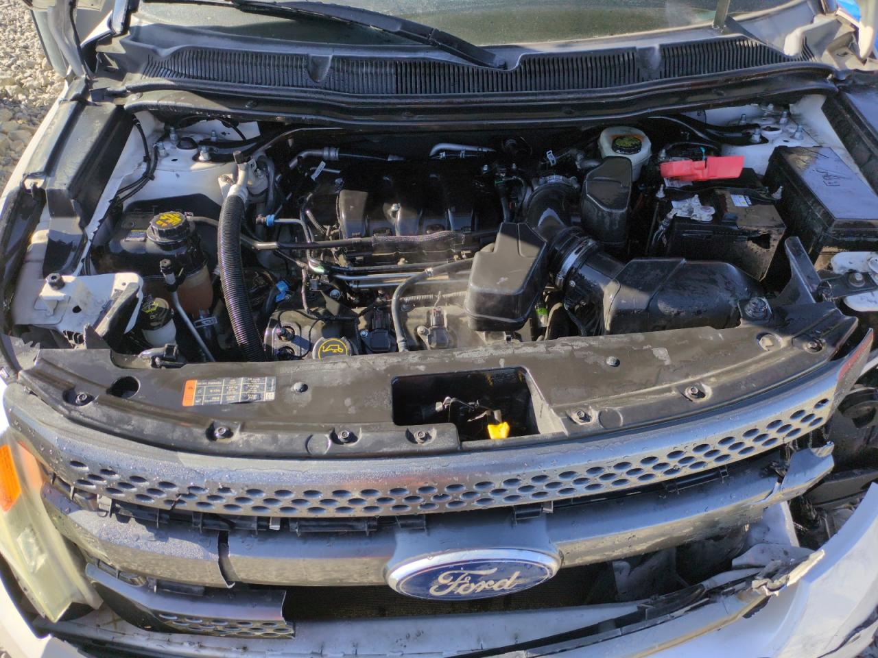 2015 Ford Explorer - Image 11