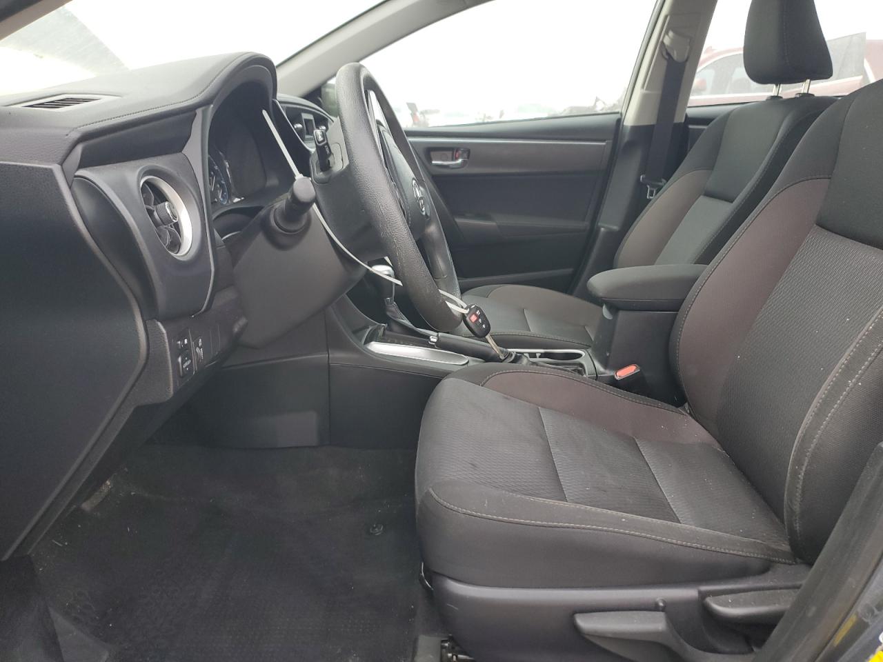 2019 Toyota Corolla L VIN: 2T1BURHE6KC207390 Lot: 86977284