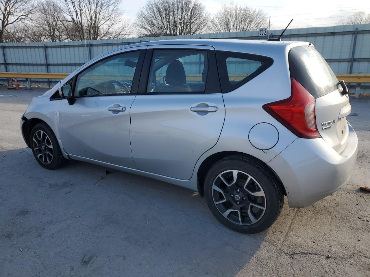 2016 Nissan Versa - Image 2