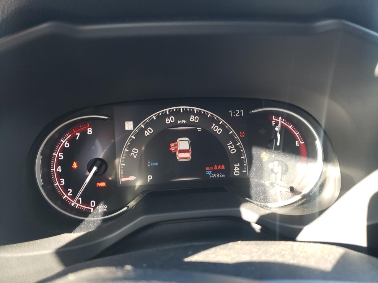 2024 Toyota RAV 4 - Image 9