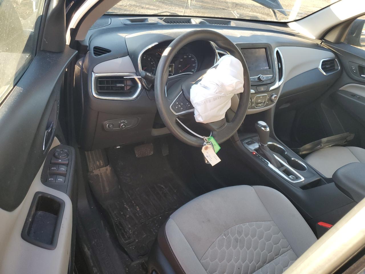 2020 Chevrolet Equinox - Image 8