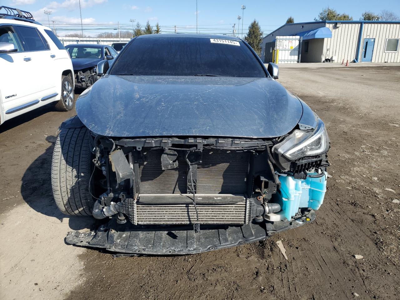 2017 Infiniti Q60 - Image 5