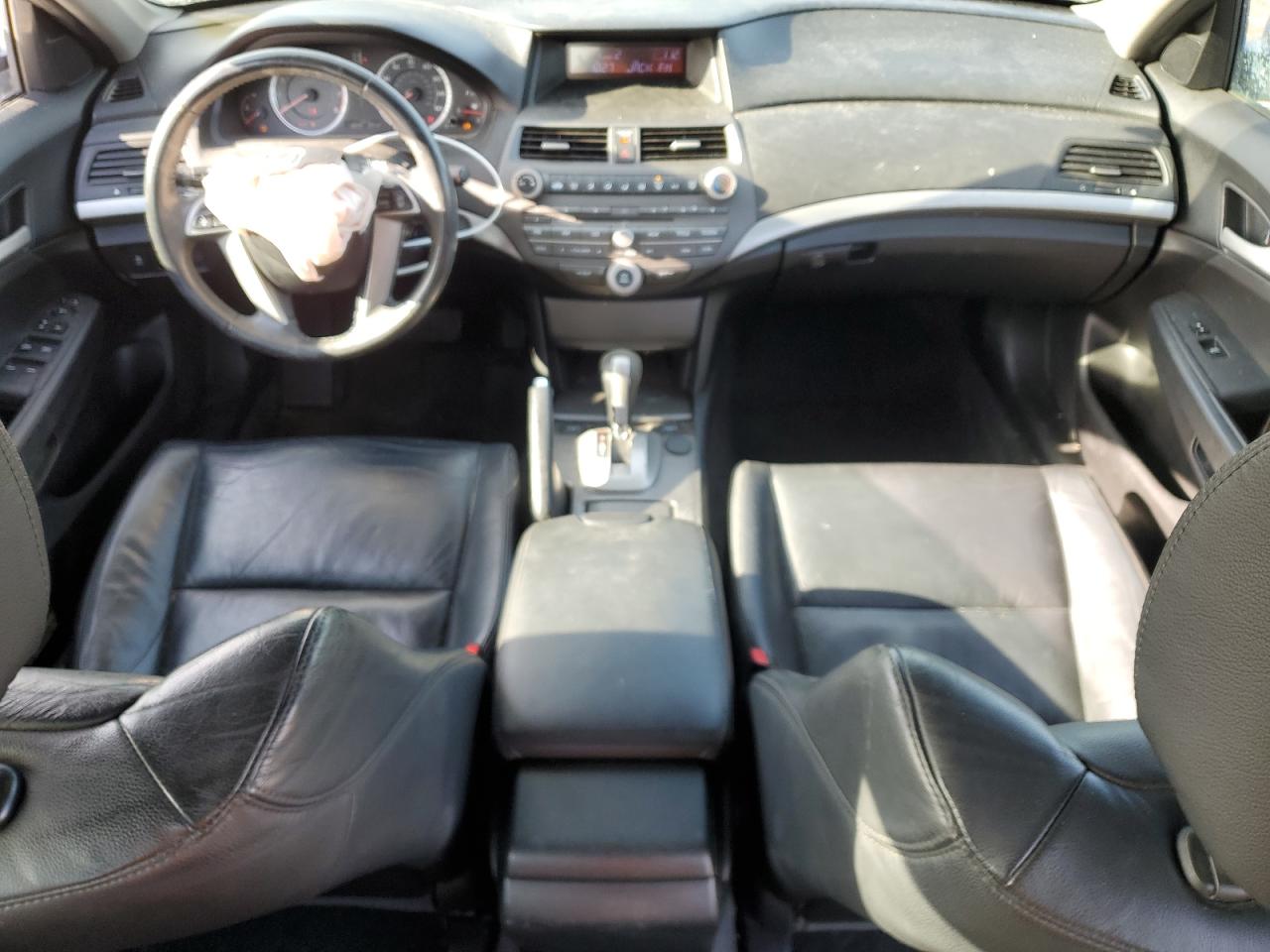 2011 Honda Accord - Image 8