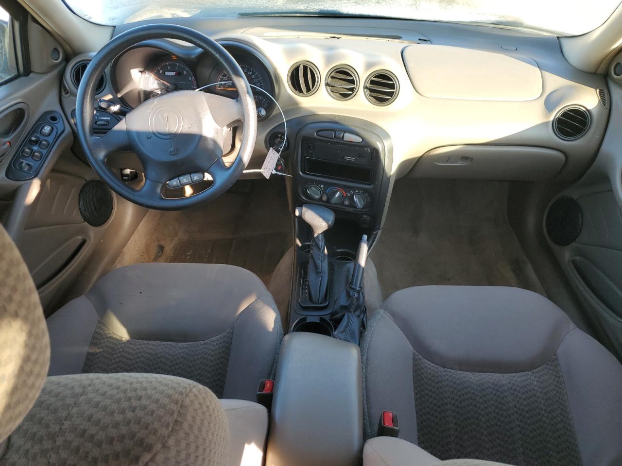 2004 Pontiac Grand AM - Image 8