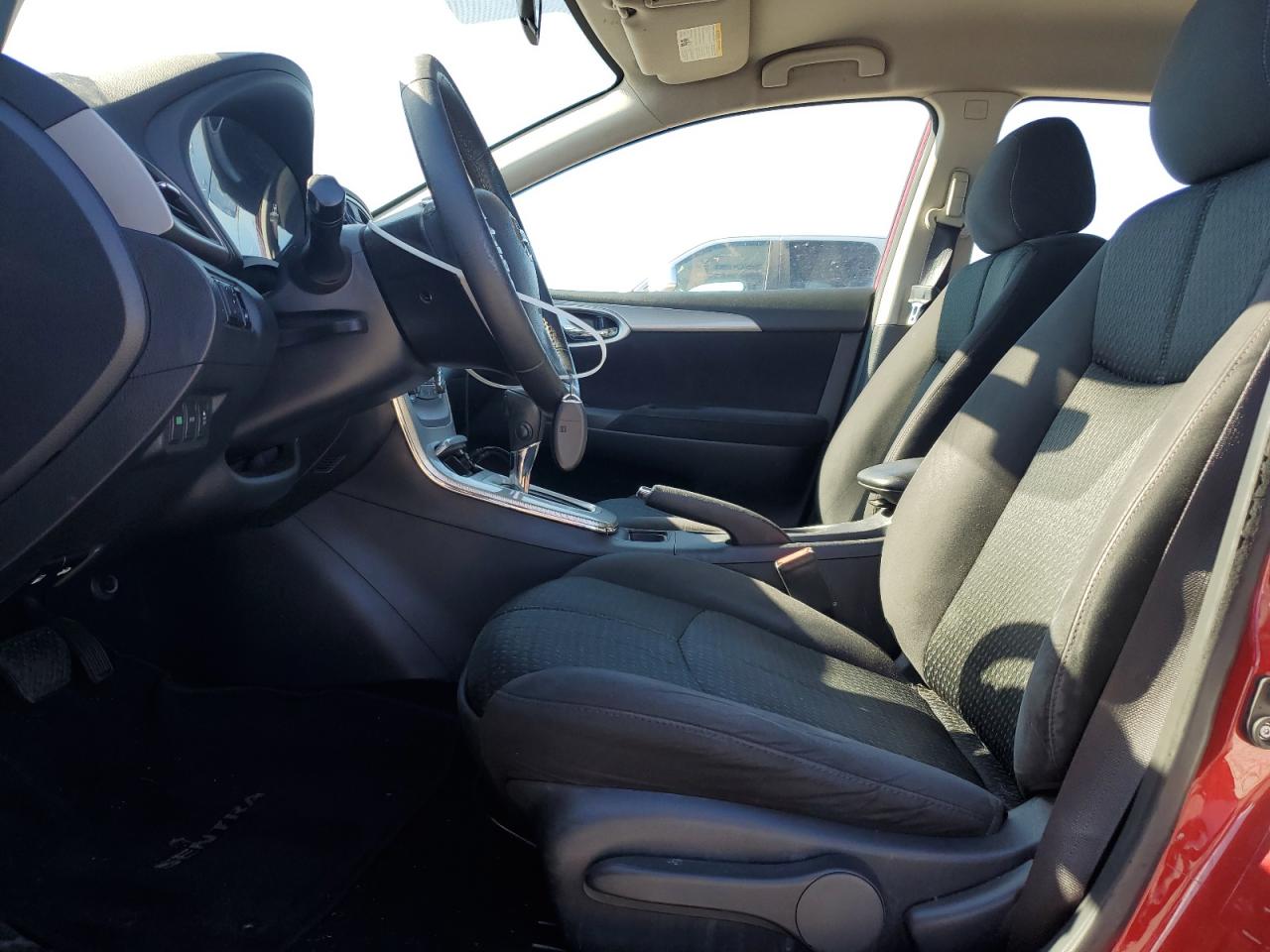 2014 Nissan Sentra - Image 7