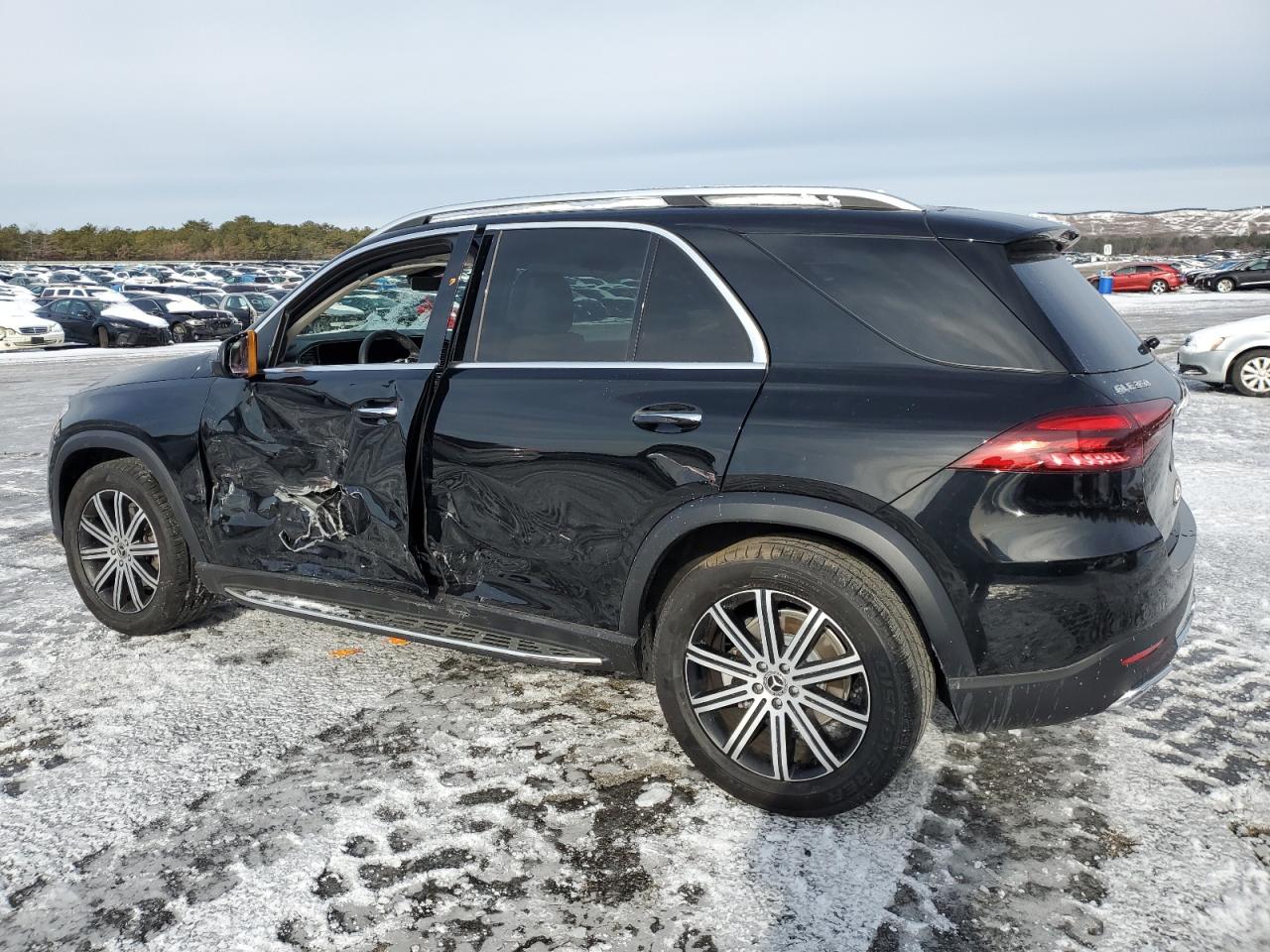2024 Mercedes-Benz GLE - Image 2