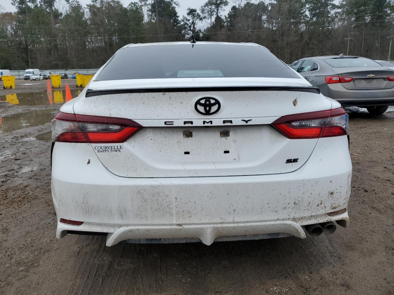 2021 Toyota Camry - Image 6