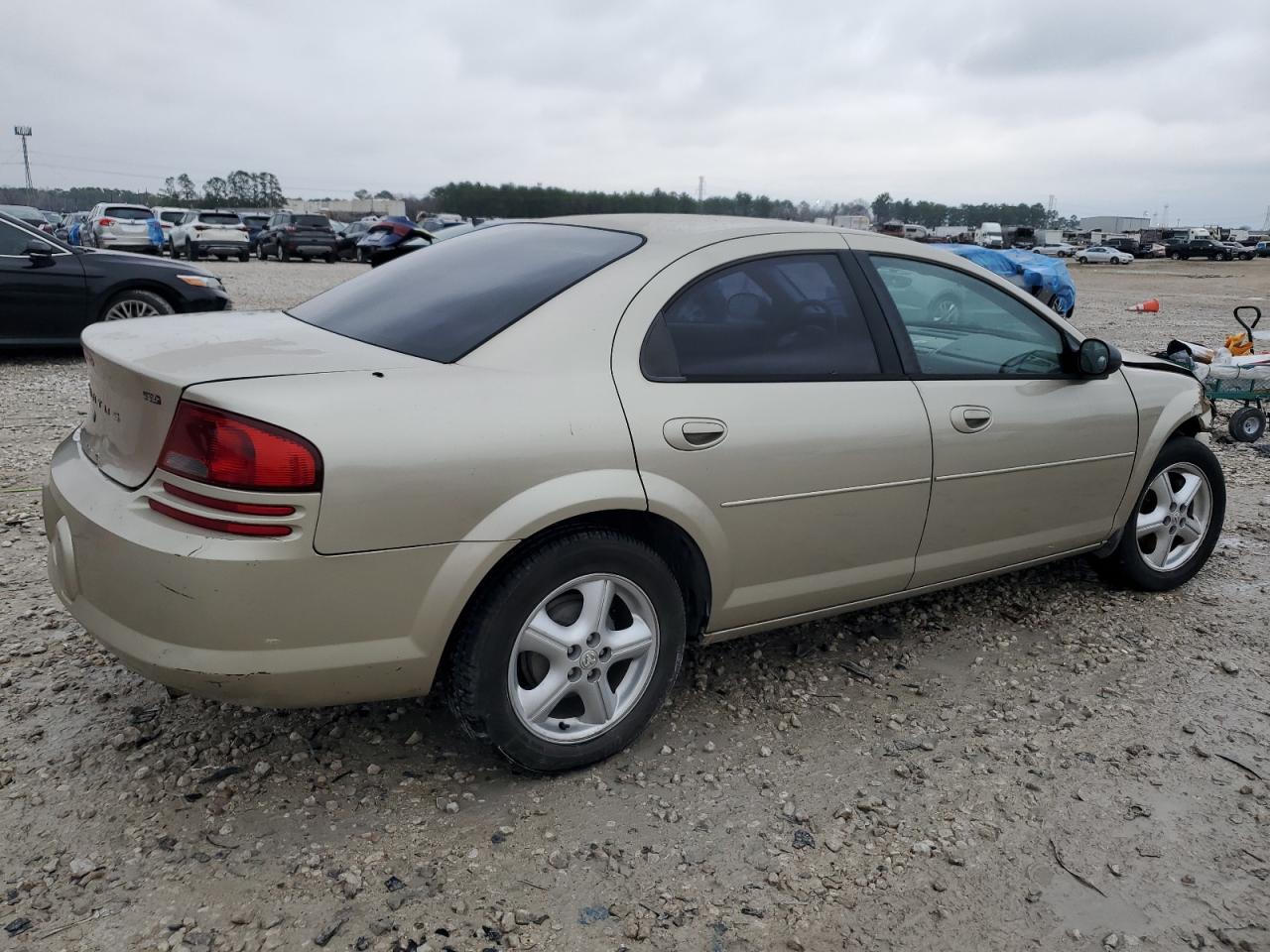 2005 Dodge Stratus - Image 3