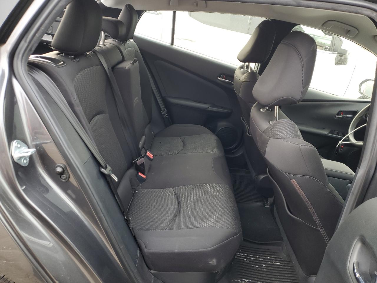 2021 Toyota Prius - Image 11