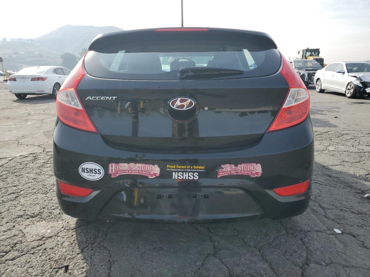 2017 Hyundai Accent - Image 6