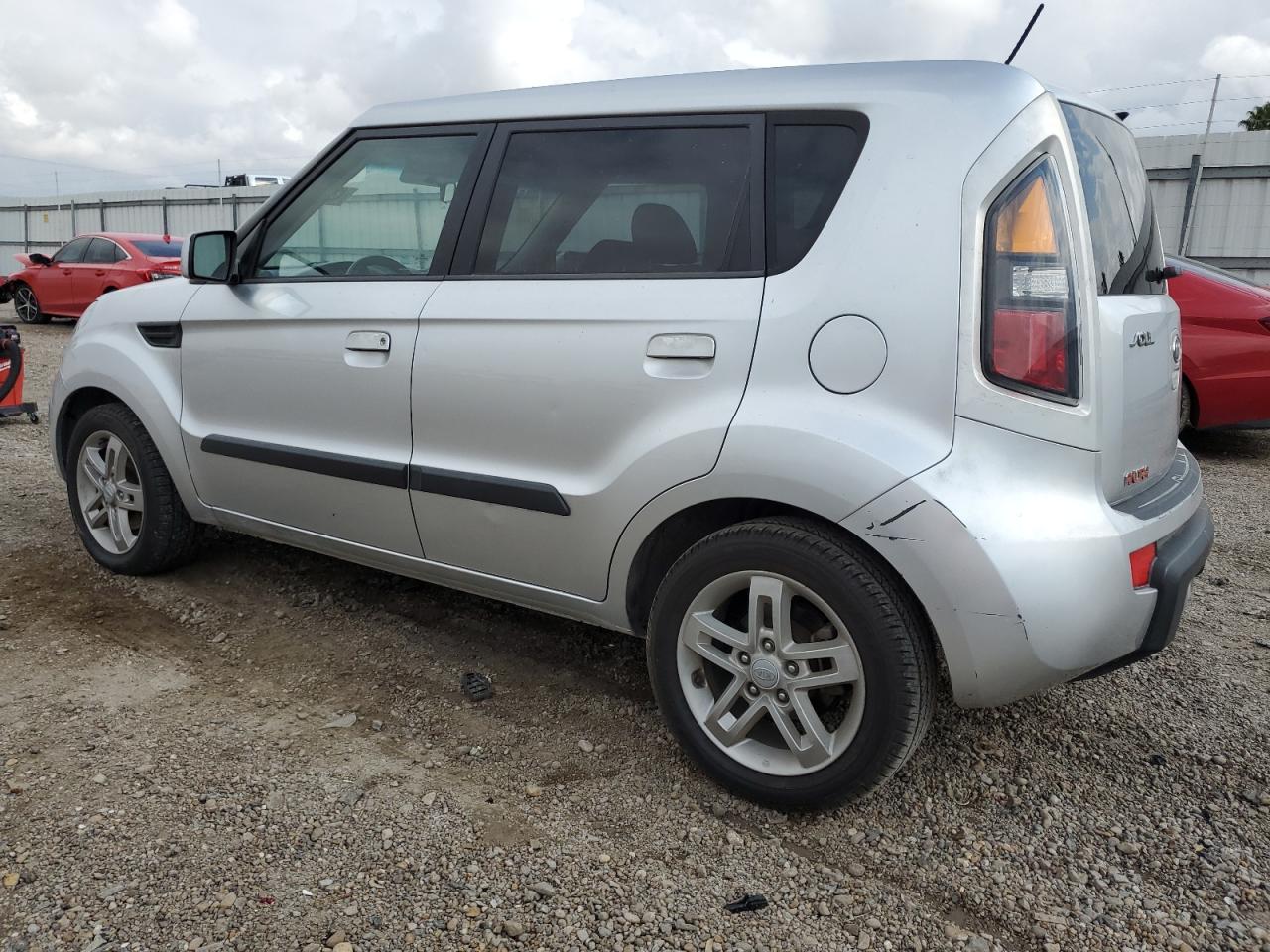 2010 Kia Soul - Image 2