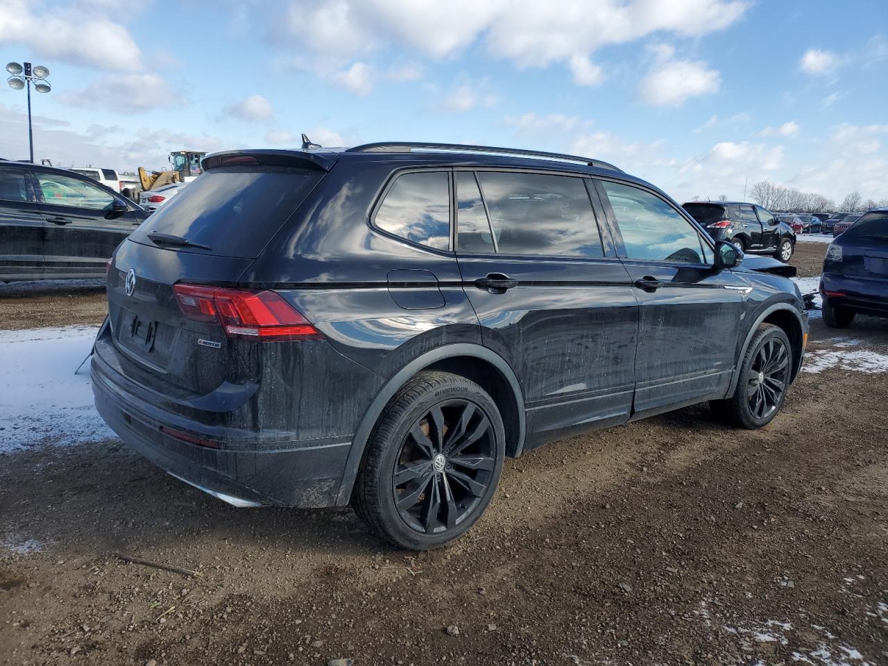 2020 Volkswagen Tiguan - Image 3