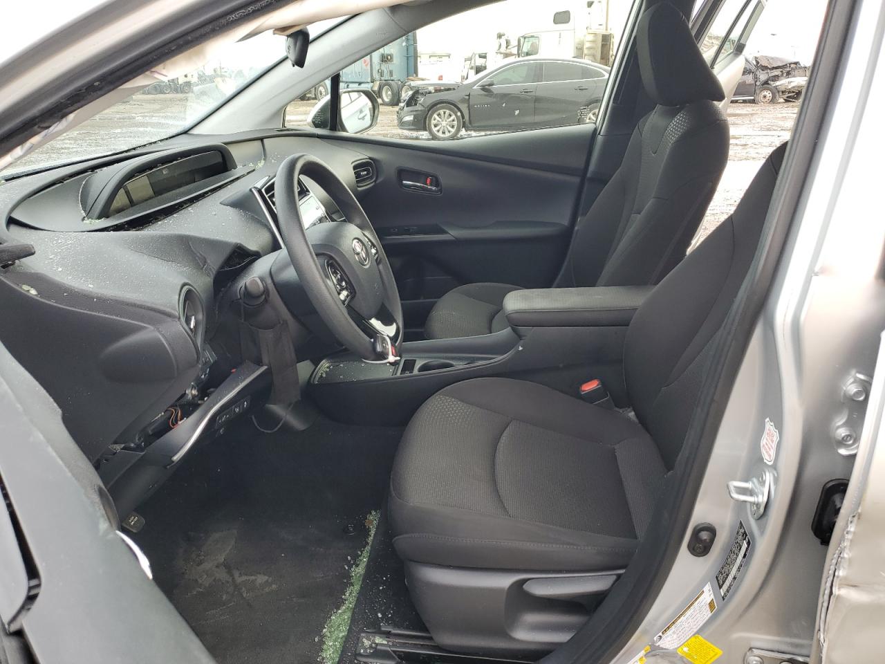 2022 Toyota Prius - Image 7