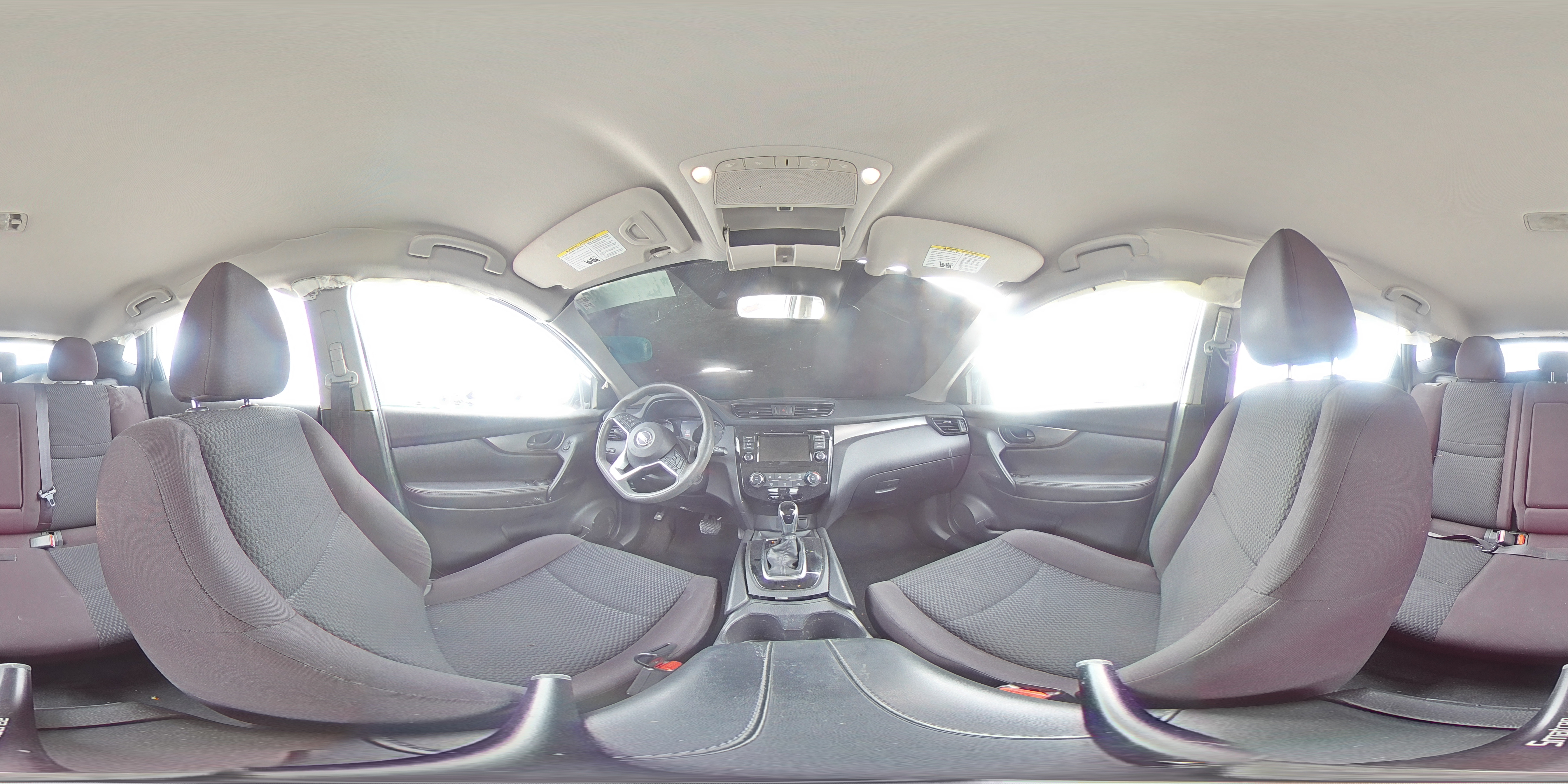 2020 Nissan Rogue - Image 12