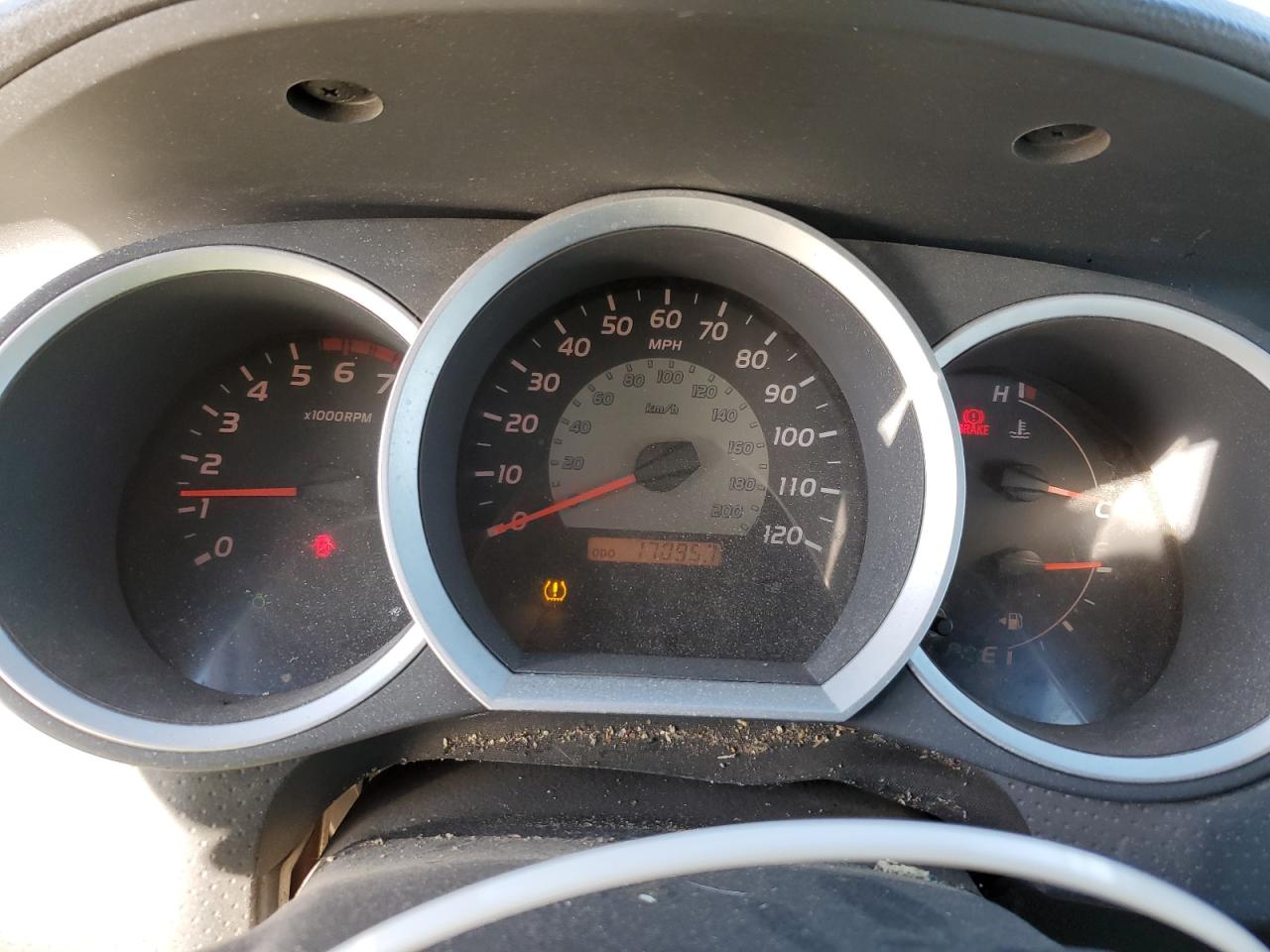 2007 Toyota Tacoma - Image 9