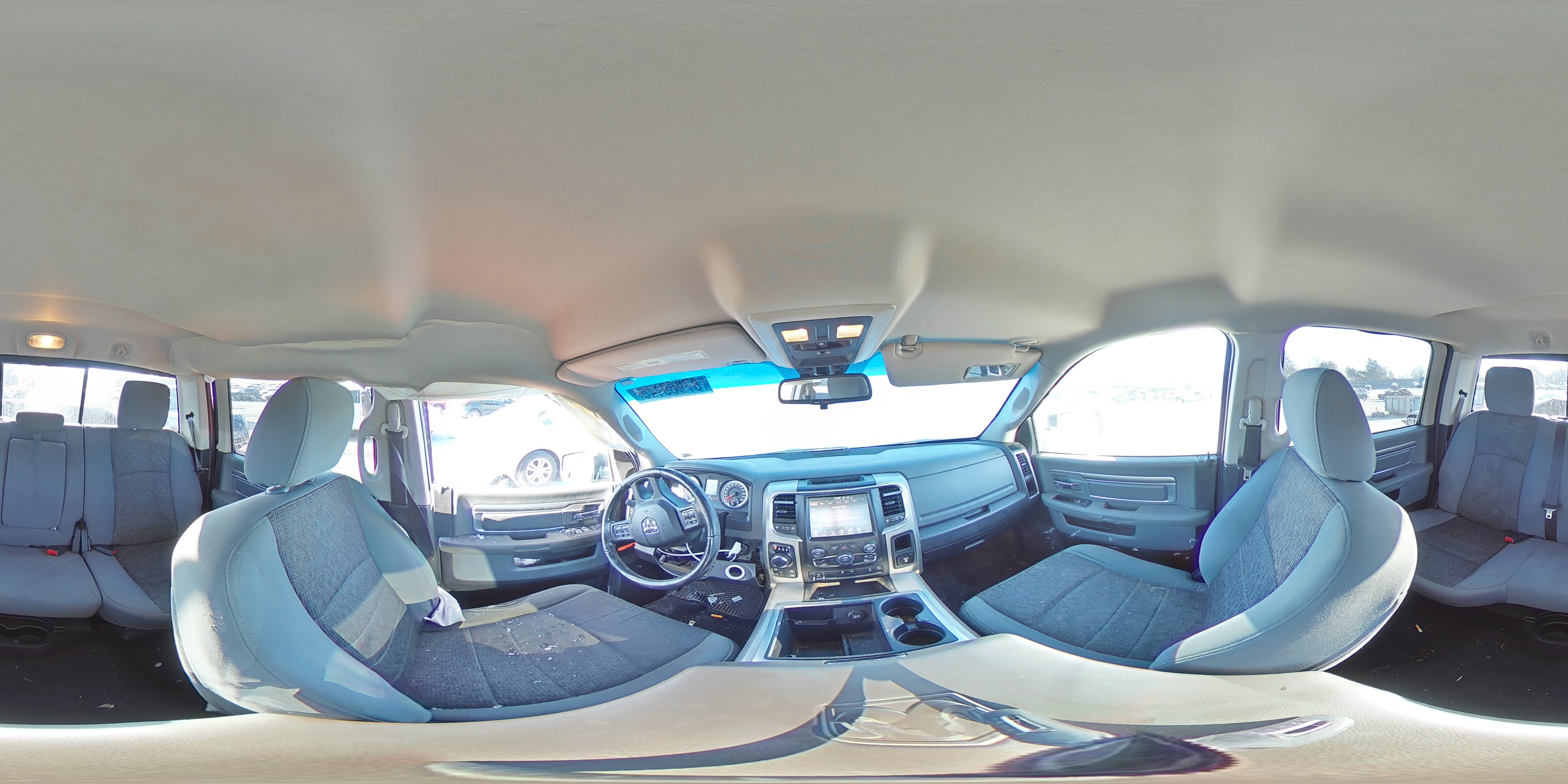 2014 RAM 1500 - Image 12