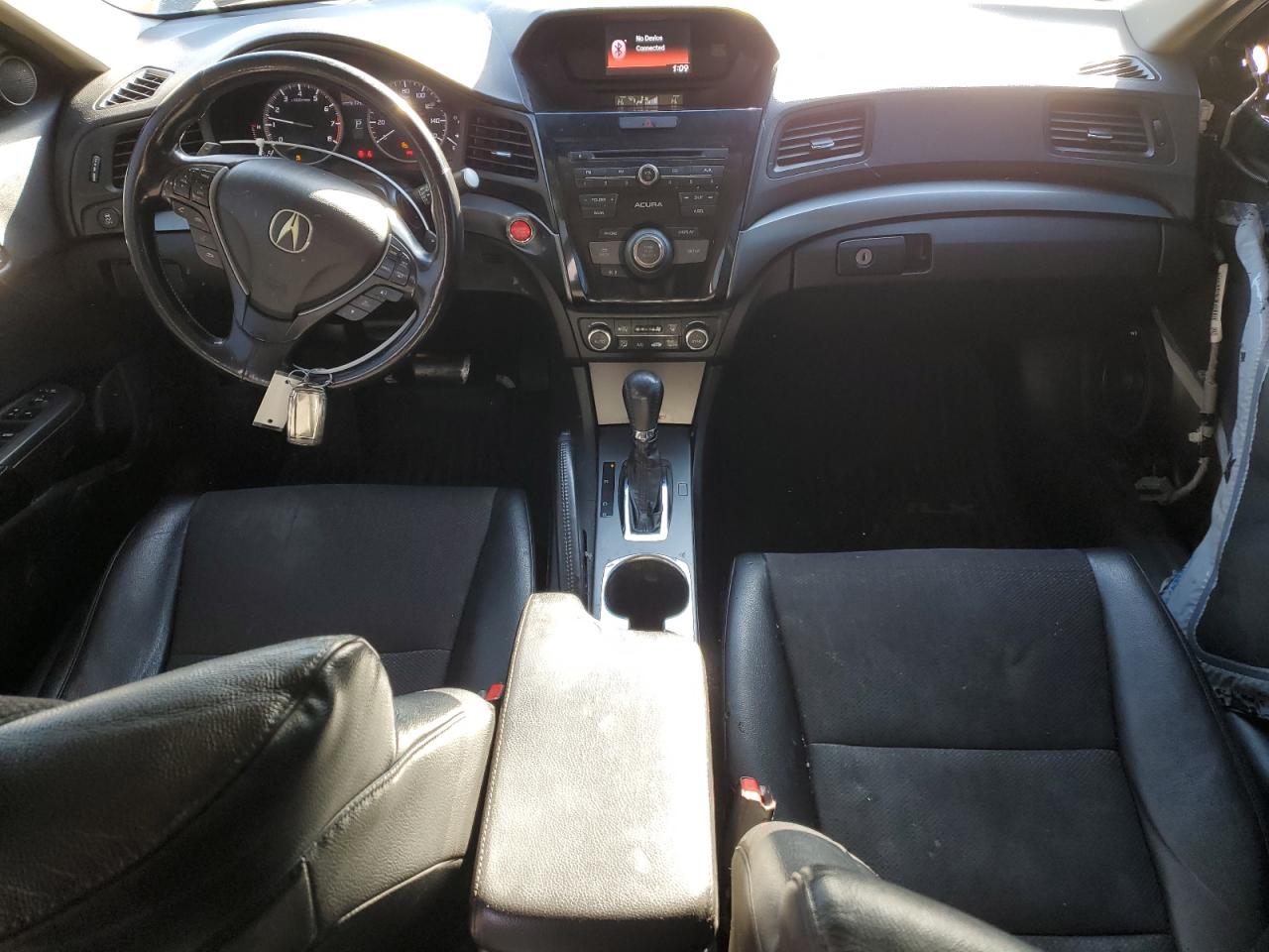 2013 Acura ILX - Image 8