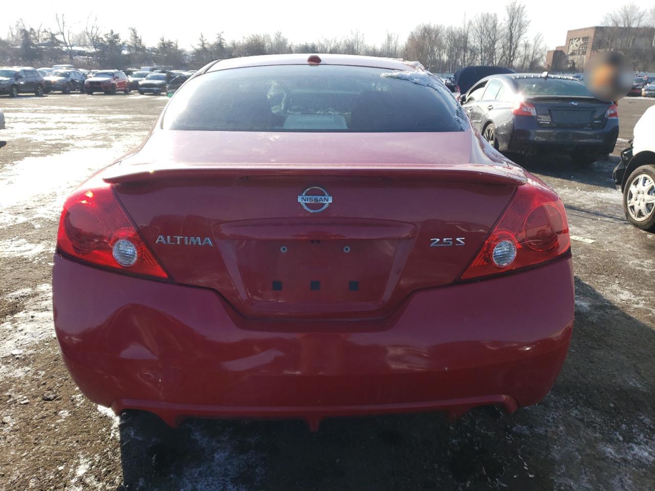 2010 Nissan Altima - Image 6