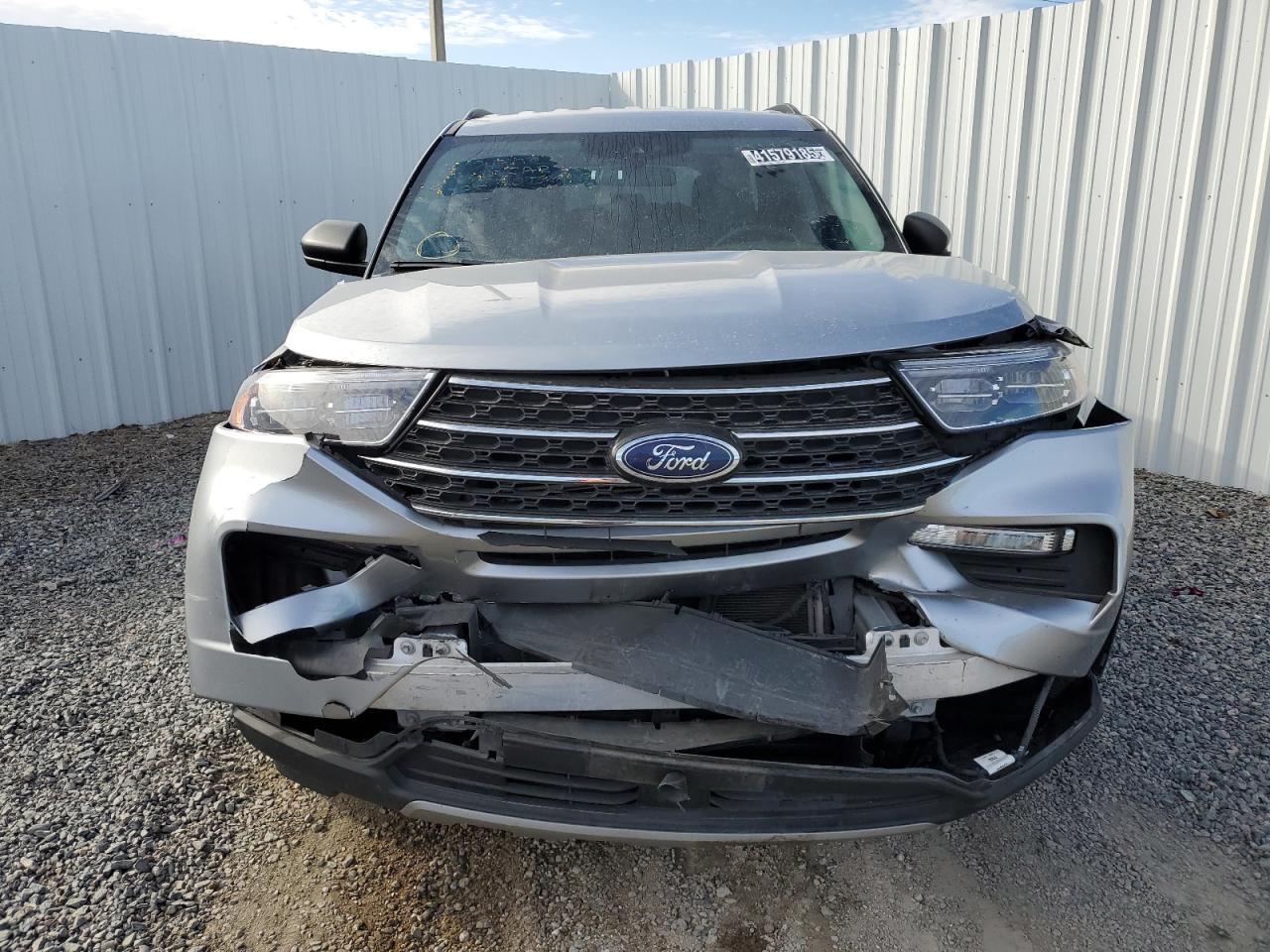 2023 Ford Explorer - Image 5