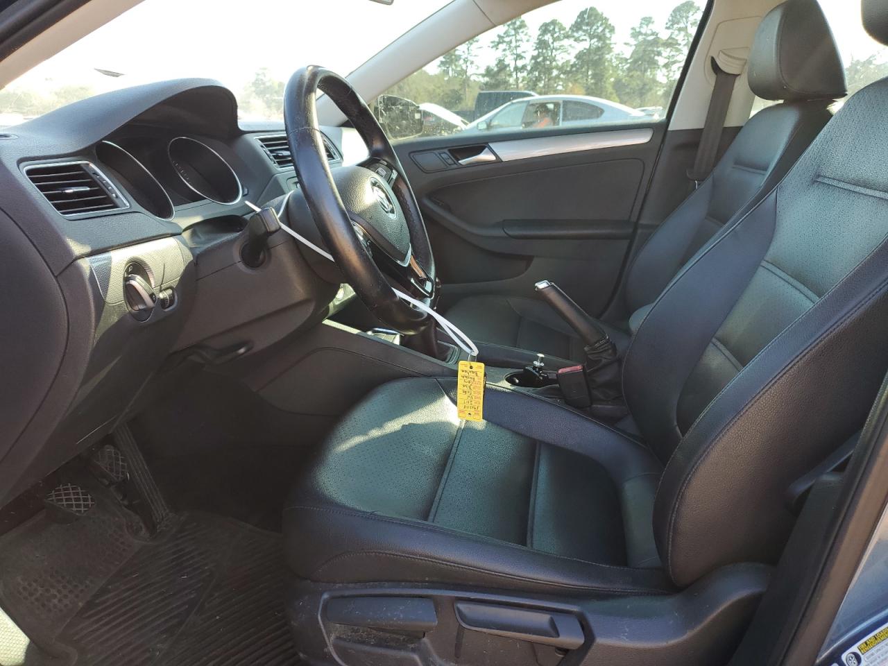 2017 Volkswagen Jetta - Image 7