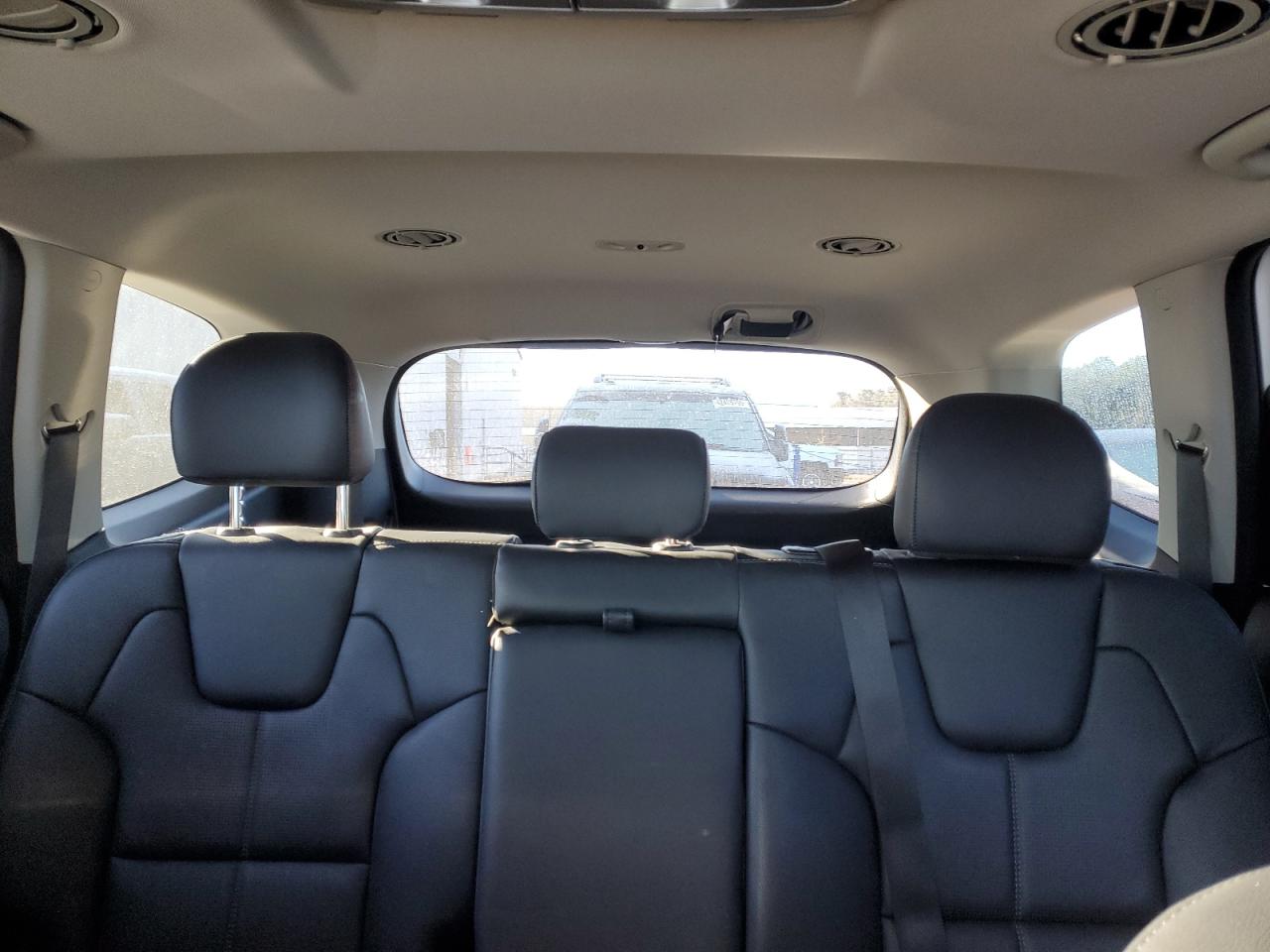2020 Kia Telluride - Image 10