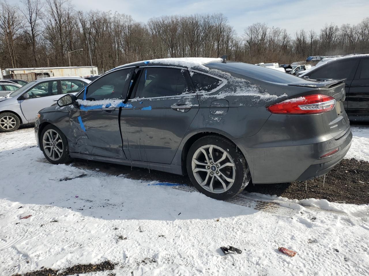 2019 Ford Fusion - Image 2
