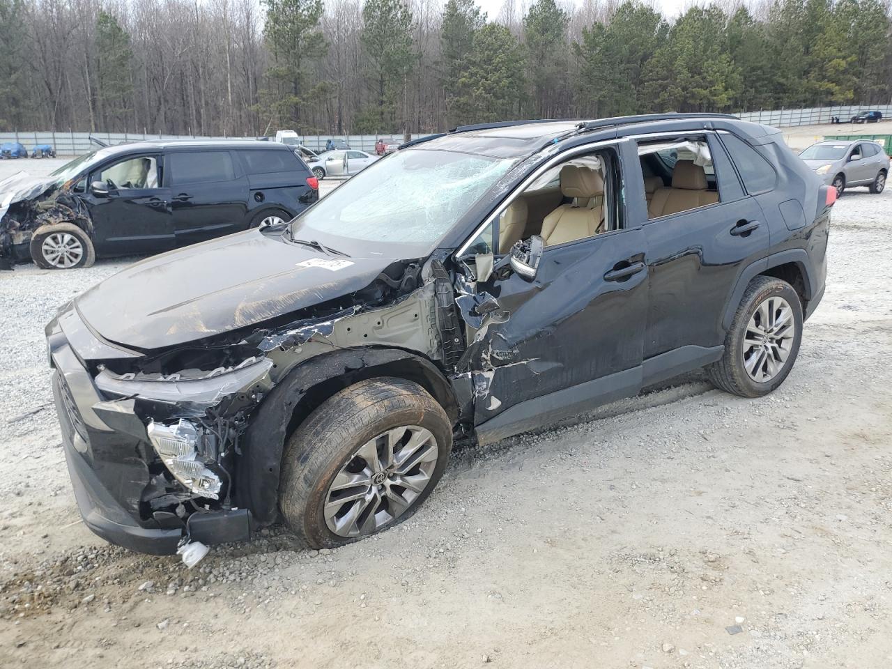 2021 Toyota RAV 4 - Image 1