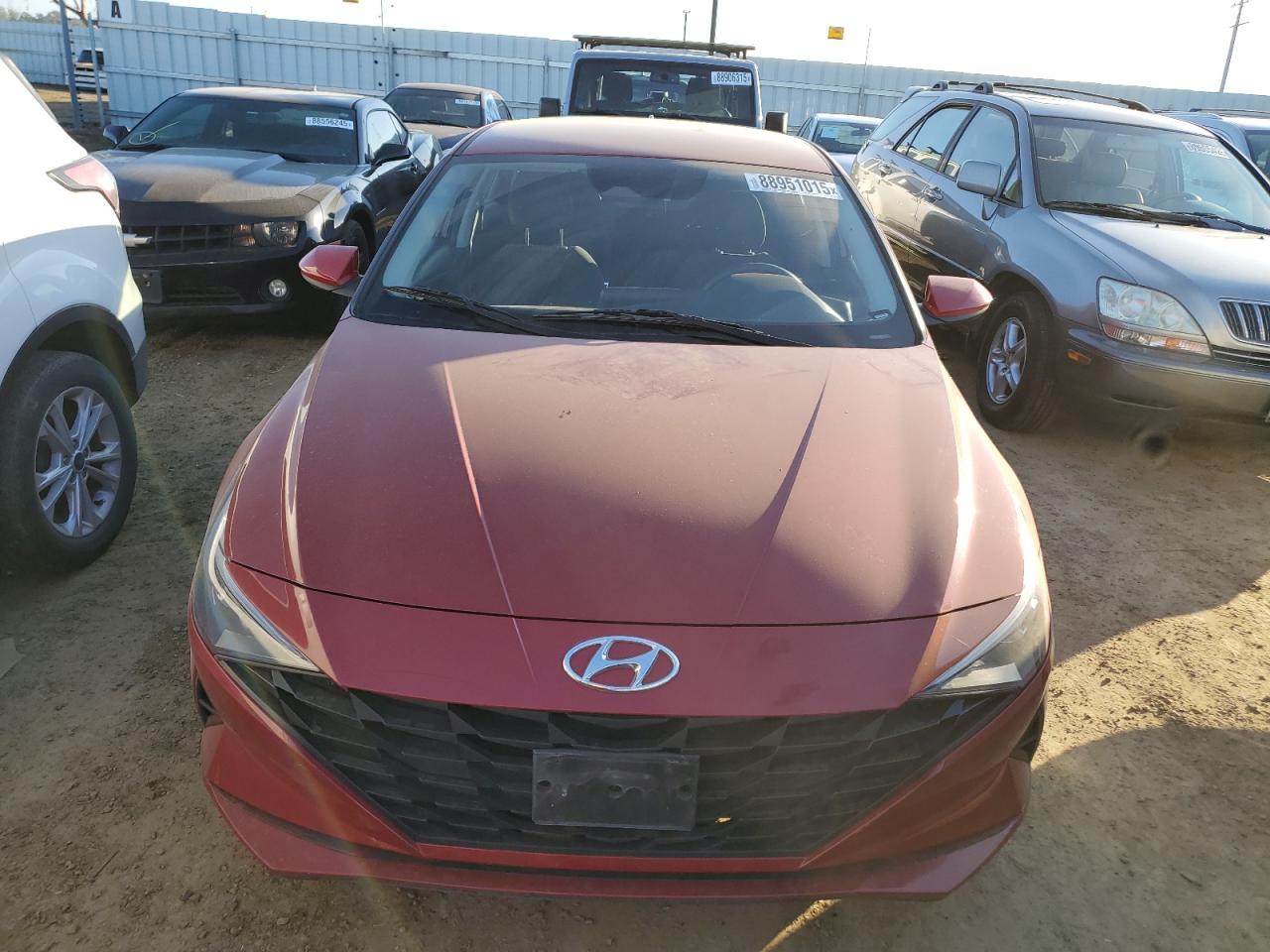 2021 Hyundai Elantra - Image 5