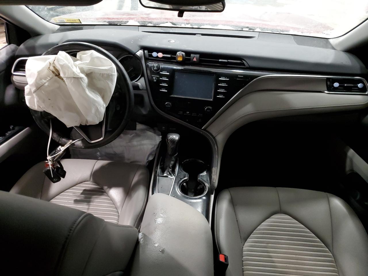 2018 Toyota Camry - Image 8