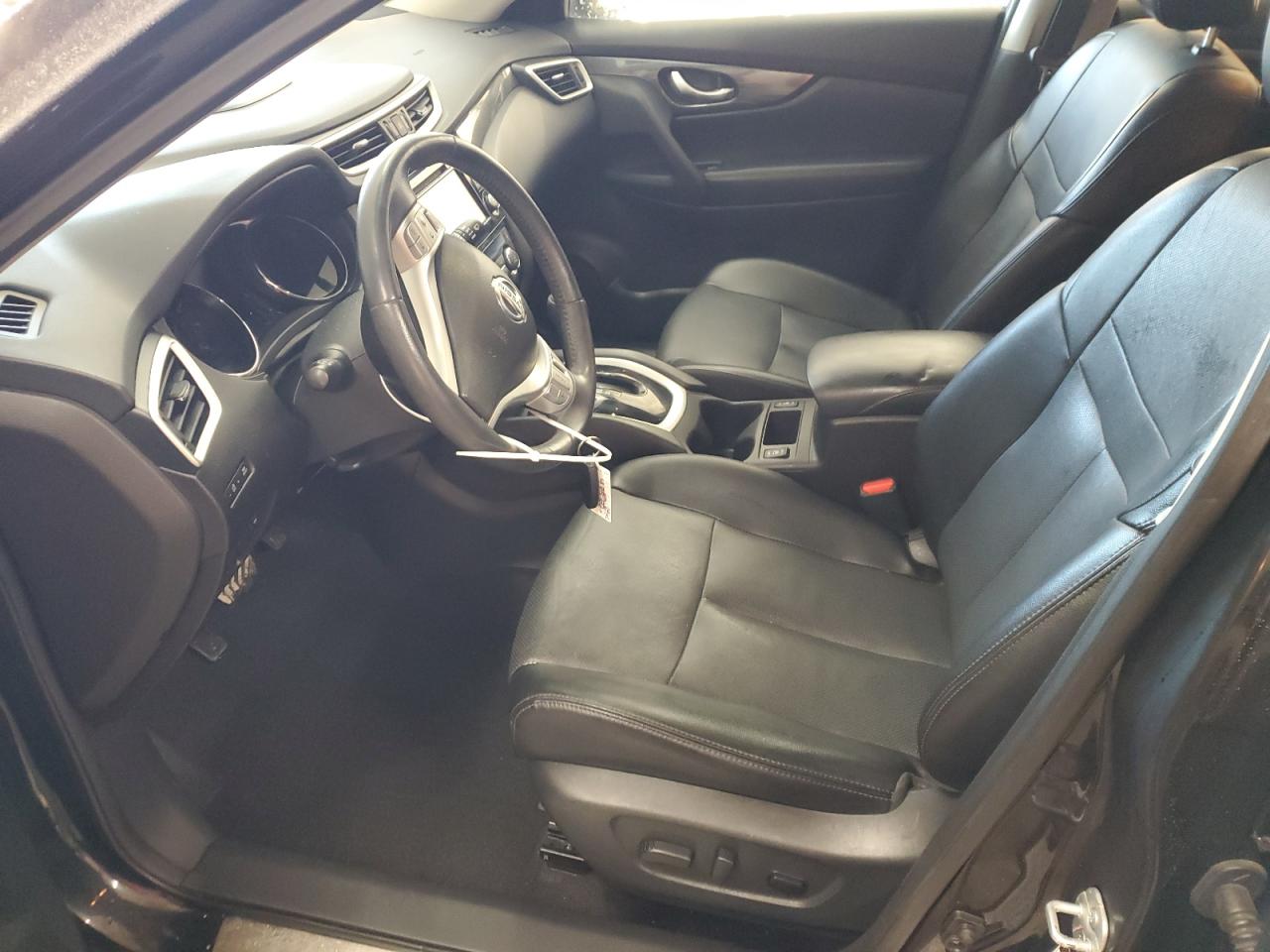 2015 Nissan Rogue - Image 7