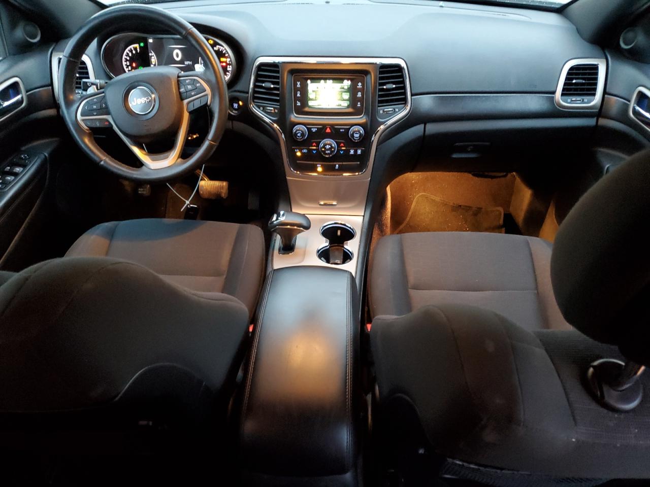 2015 Jeep Grand Cherokee - Image 8