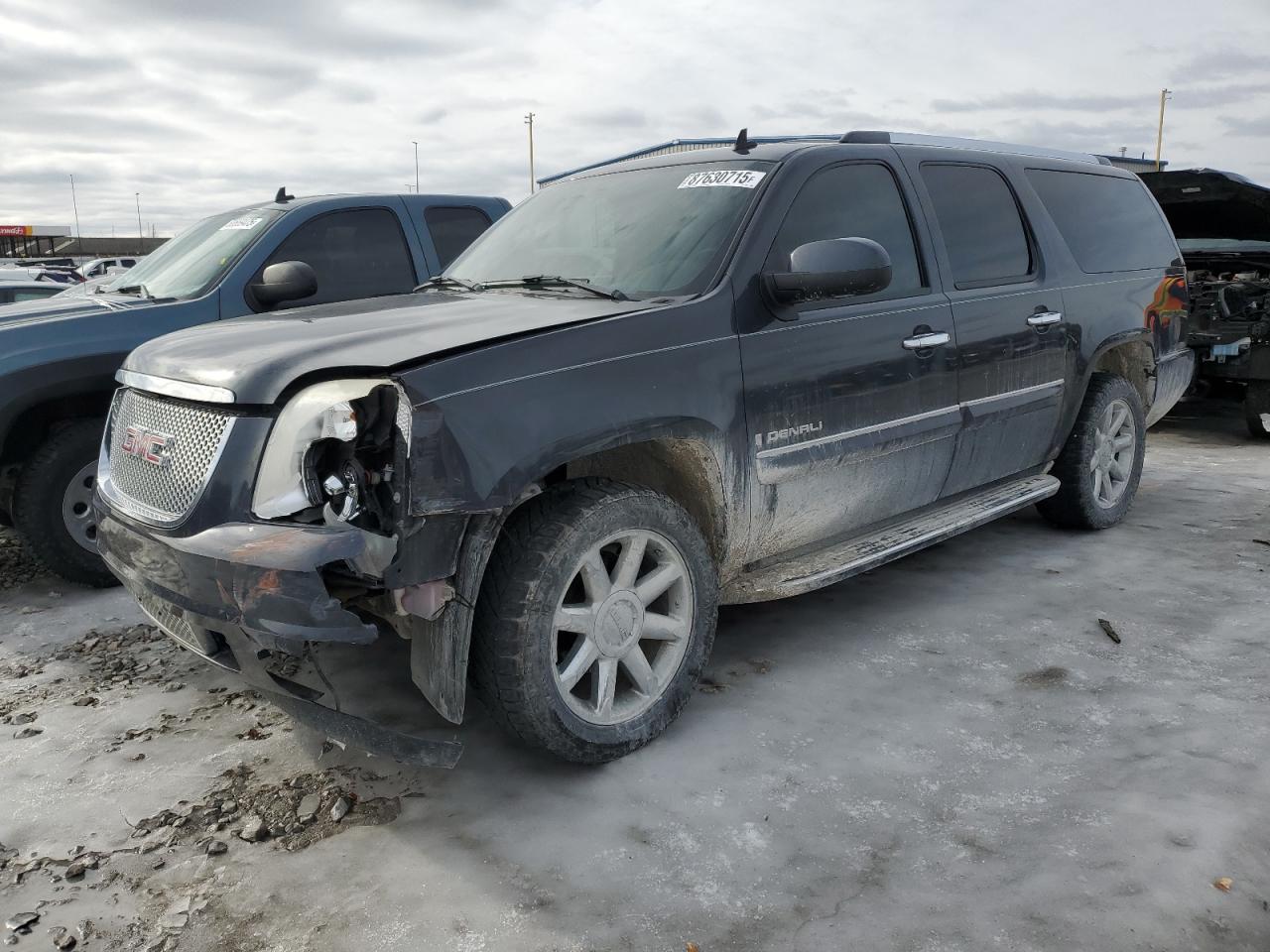 2008 Gmc Yukon Xl Denali for Sale in Cahokia Heights, IL - Front End