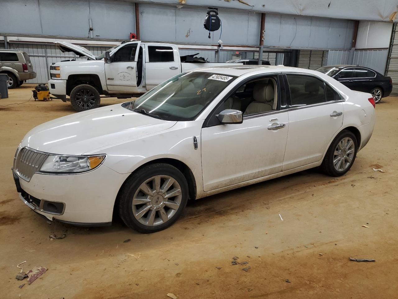 2012 Lincoln MKZ - Image 1