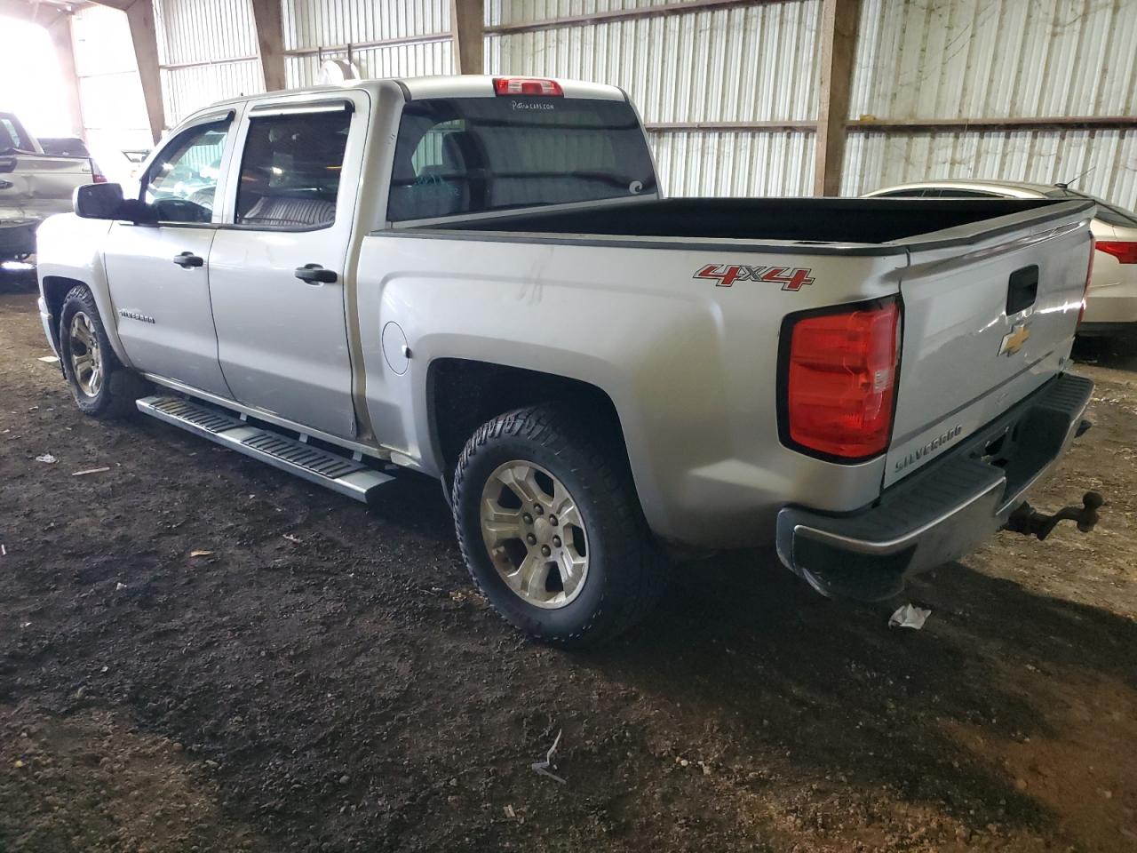 2014 Chevrolet Silverado - Image 2