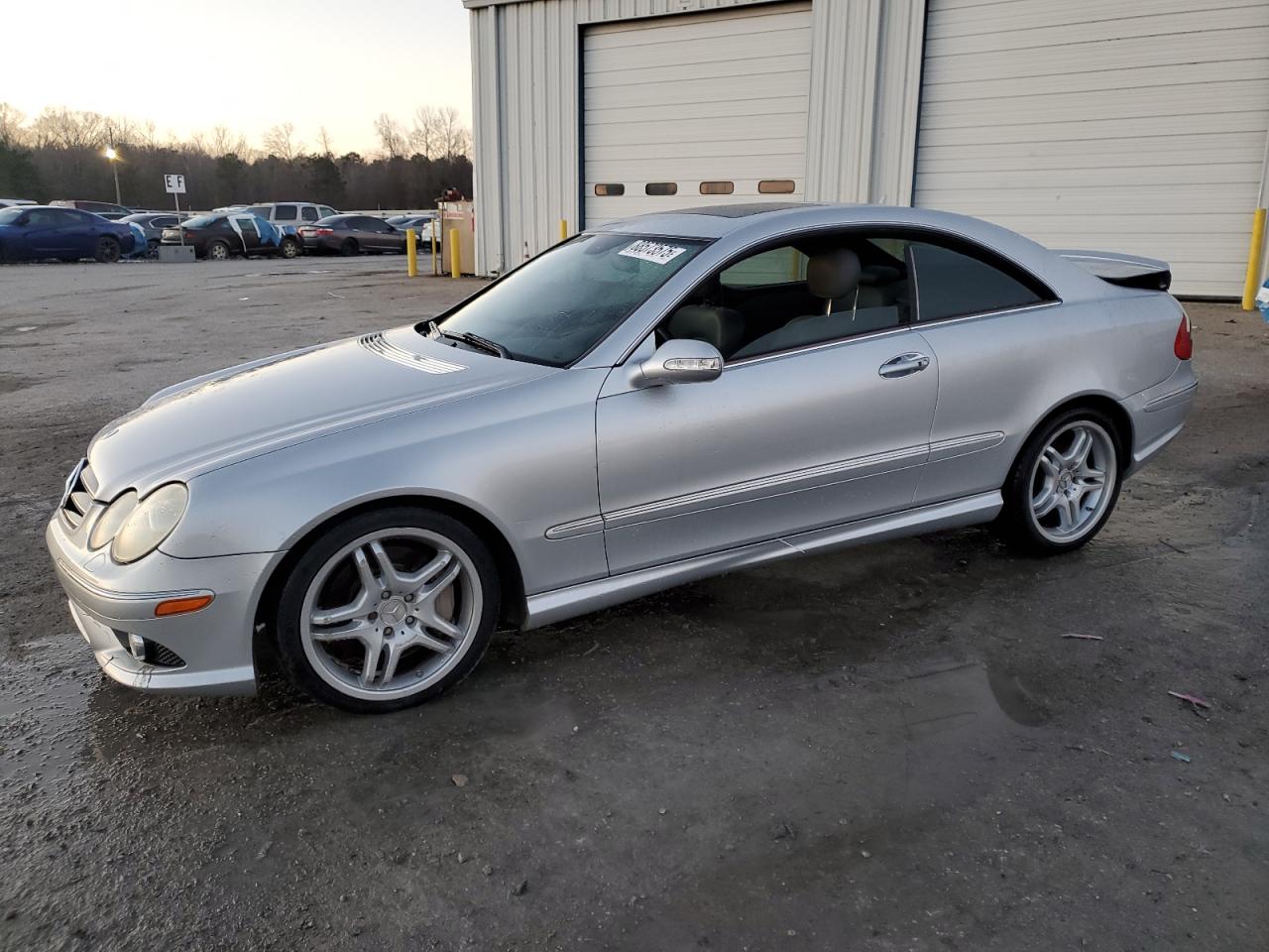 2008 Mercedes-Benz Clk 550 للبيع في Montgomery، AL - Rear End
