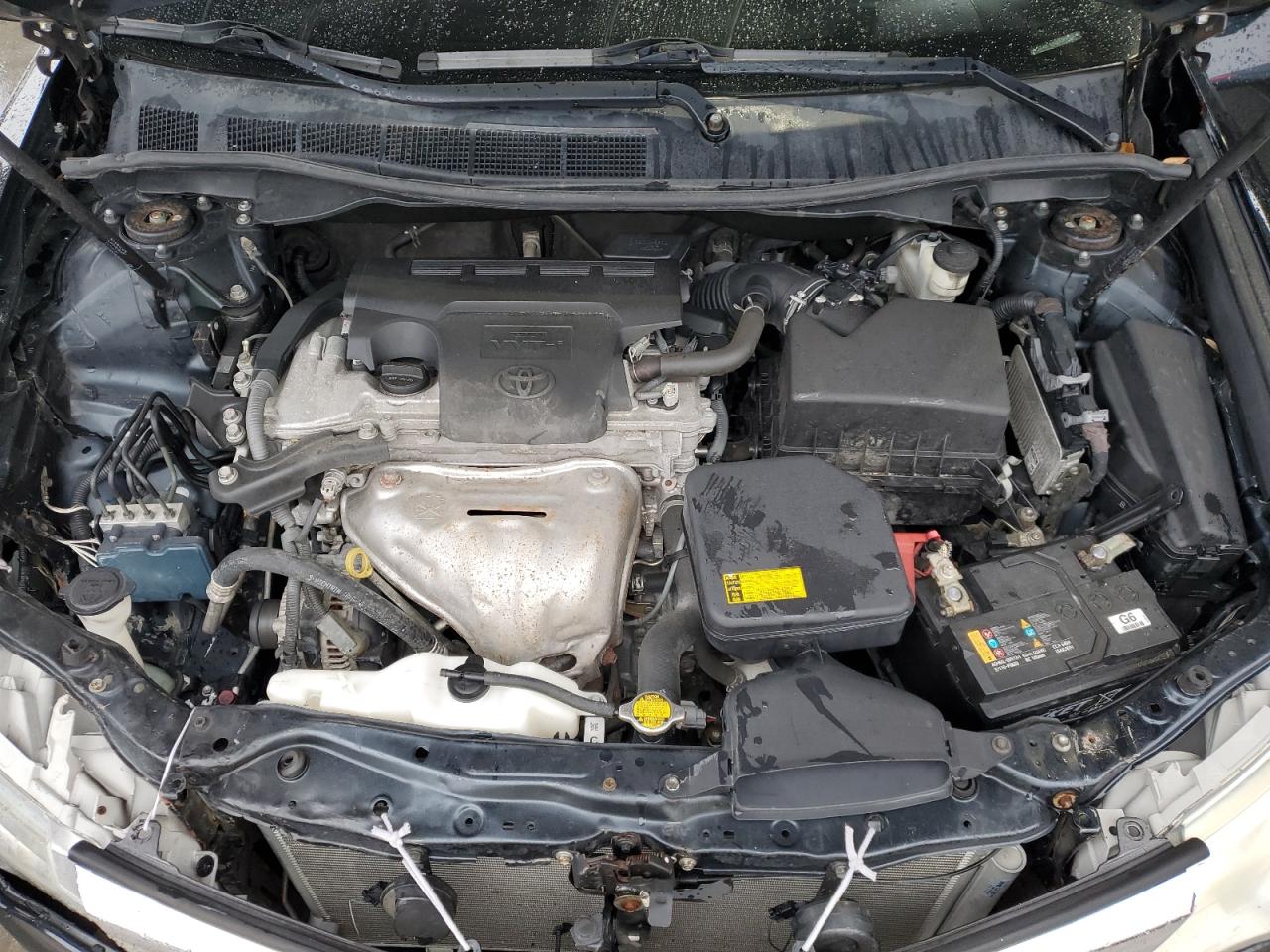 2014 Toyota Camry - Image 11