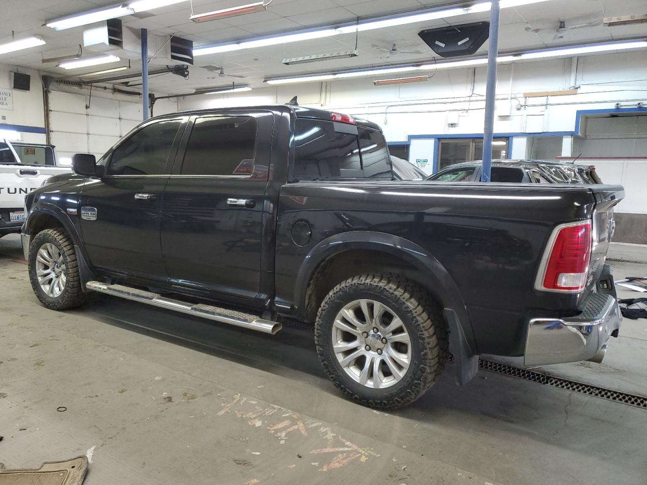 2018 RAM 1500 - Image 2