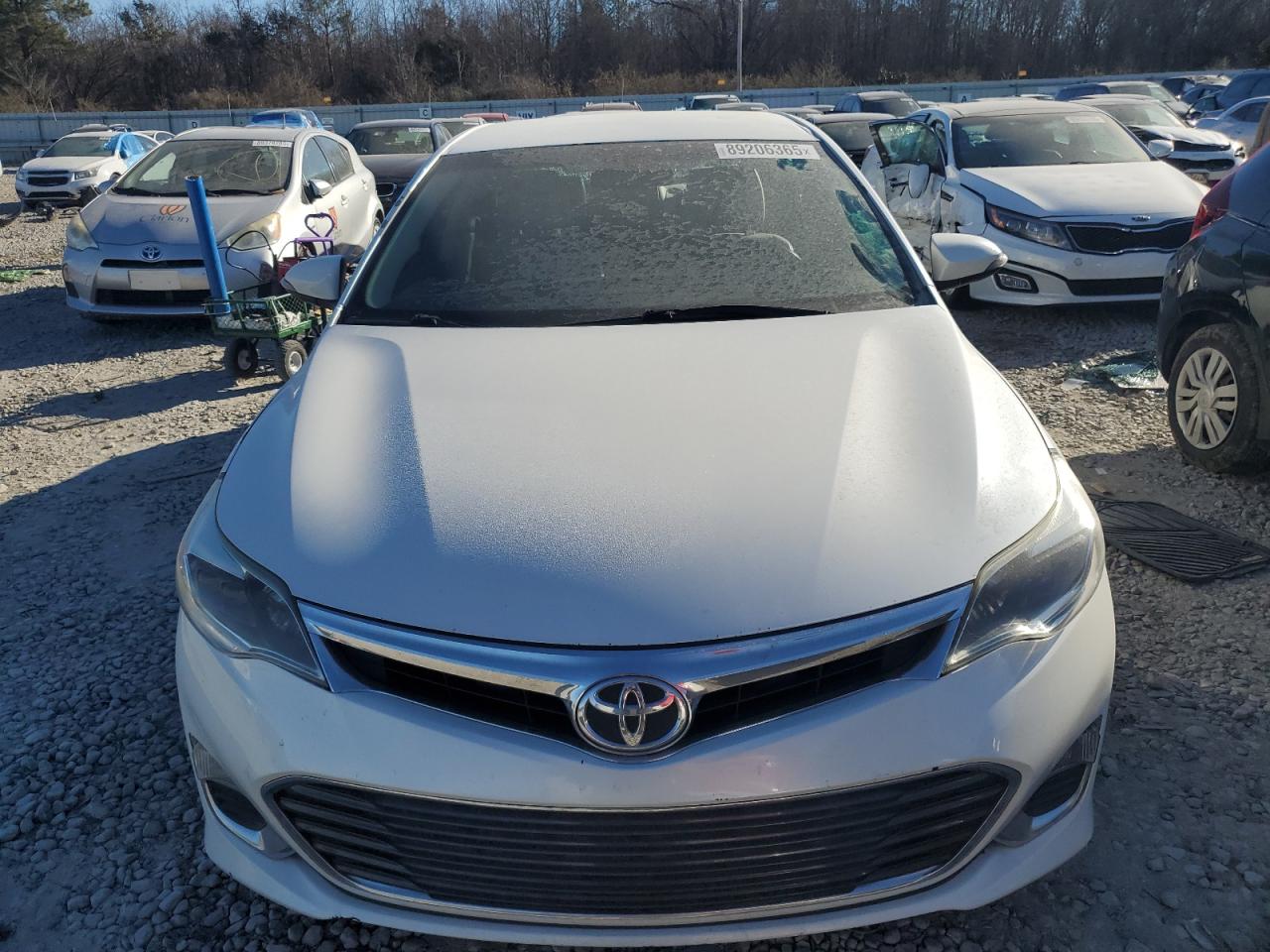2014 Toyota Avalon - Image 5