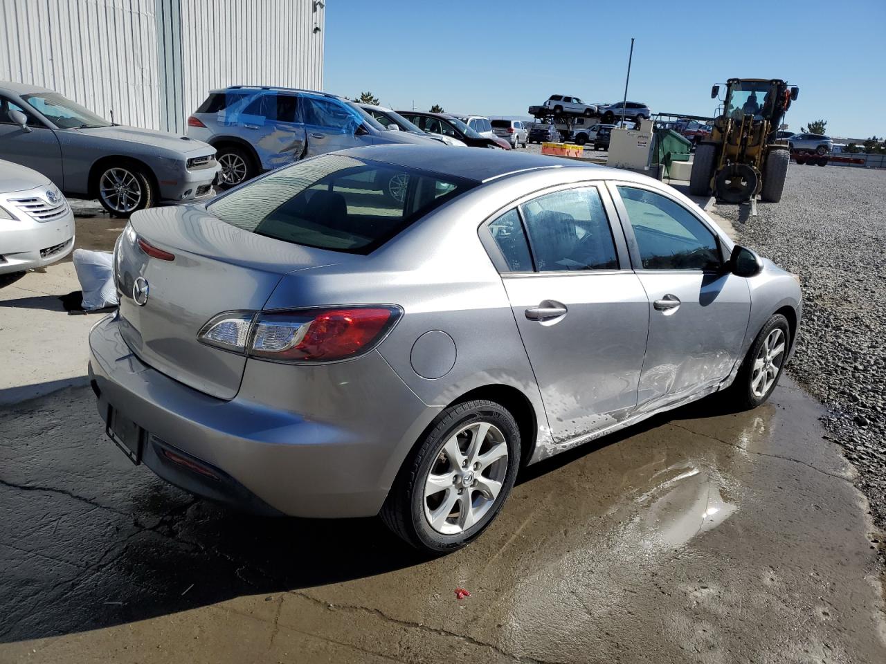 2010 Mazda 3 - Image 3
