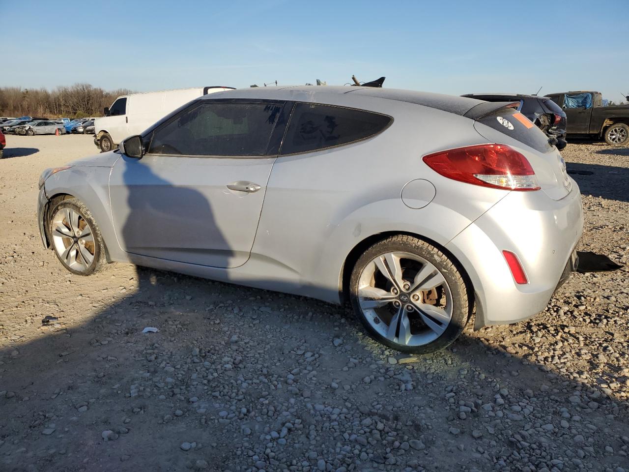 2012 Hyundai Veloster - Image 2