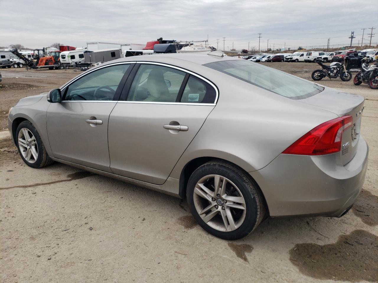 2015 Volvo S60 - Image 2