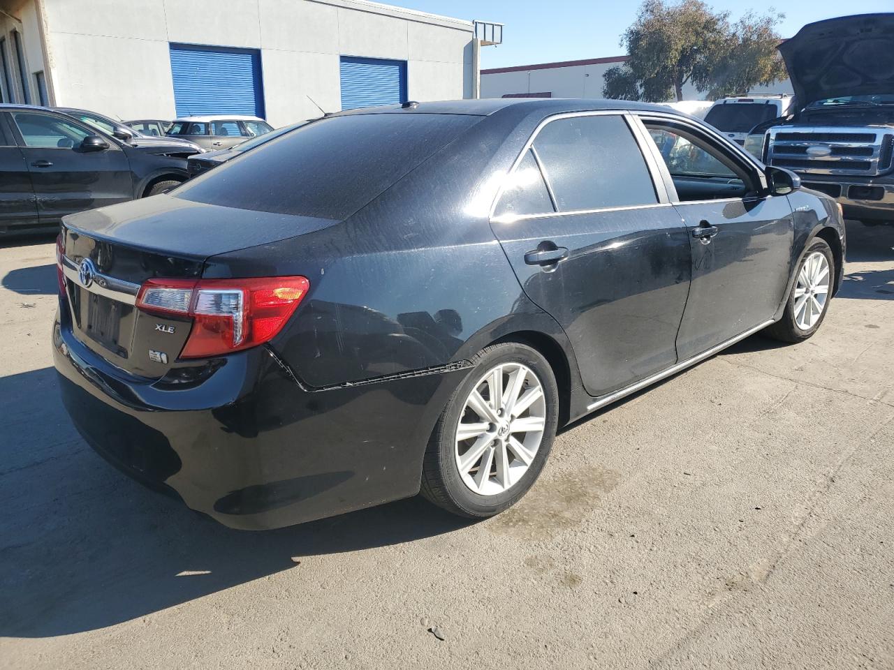 VIN 4T1BD1FK2DU080519 2013 TOYOTA CAMRY no.3