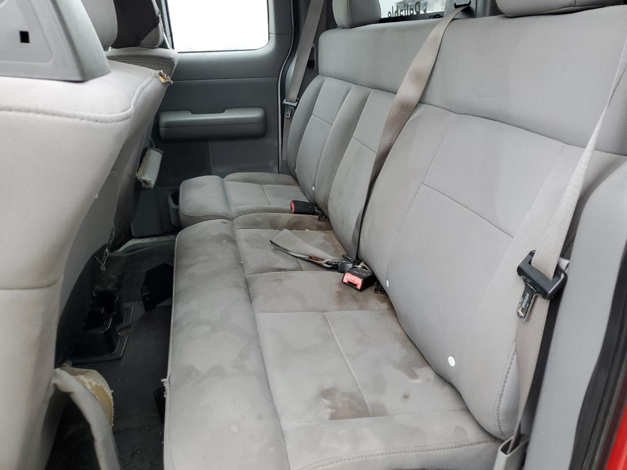 2005 Ford F-150 - Image 10