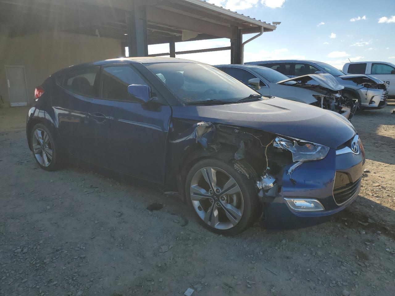 2016 Hyundai Veloster - Image 4