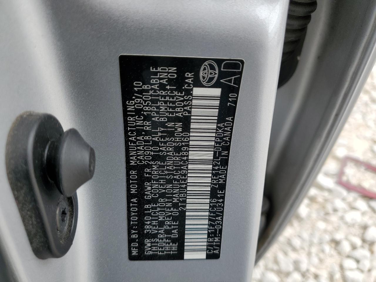 2010 Toyota Corolla - Image 12