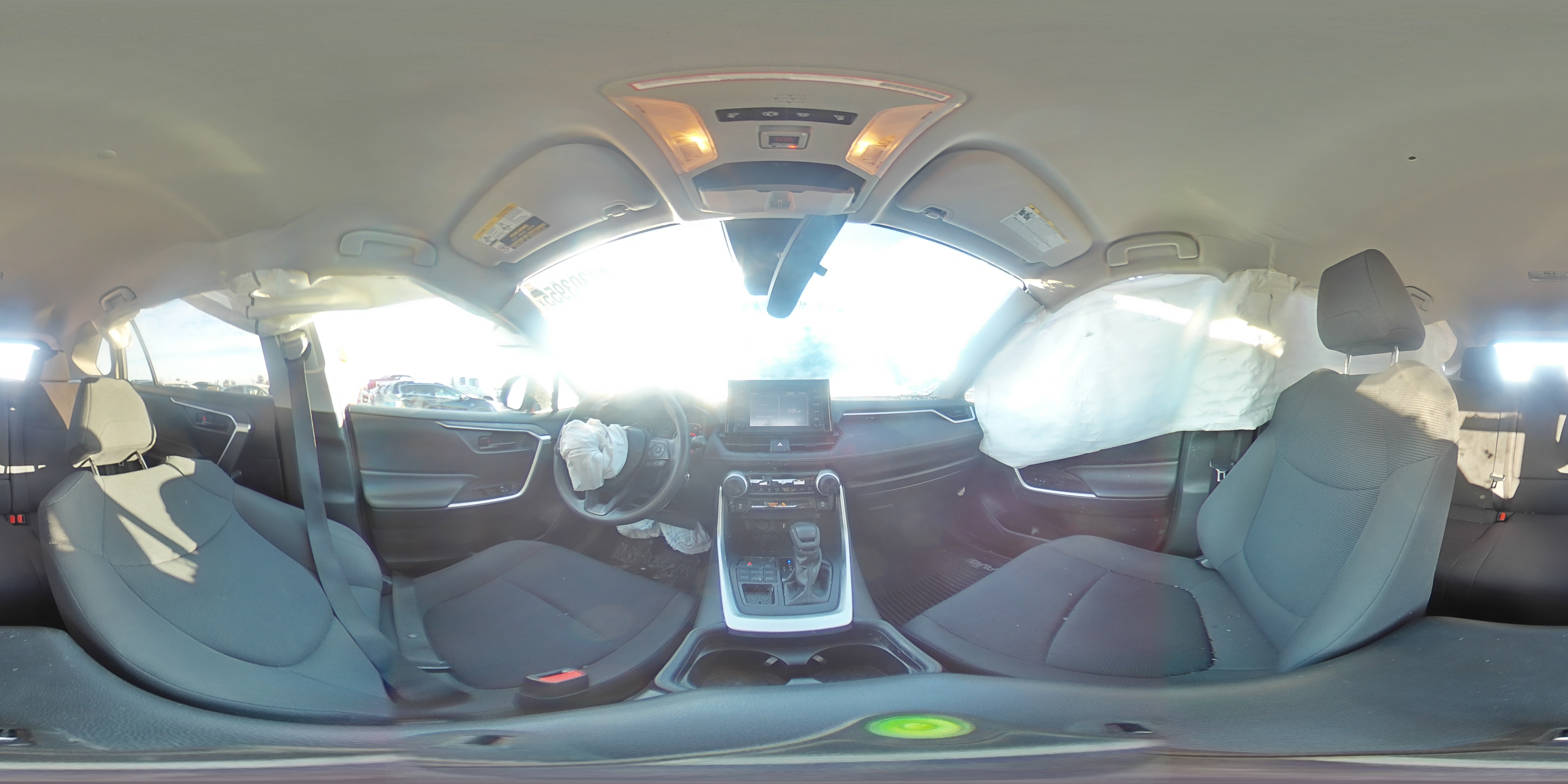 2019 Toyota RAV 4 - Image 13